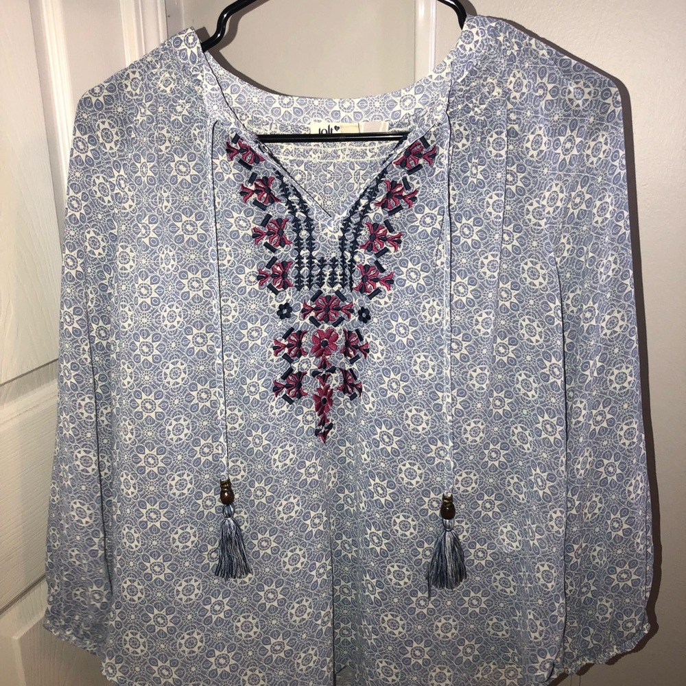 flowy shirt